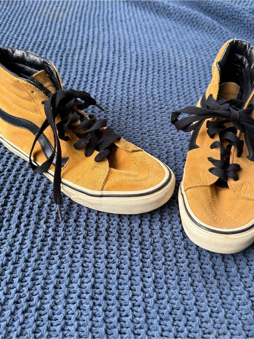 Vans Black Gold Suede Skate Shoes High Top Size Sz 6 Women 4.5 Men EU 36 Skater